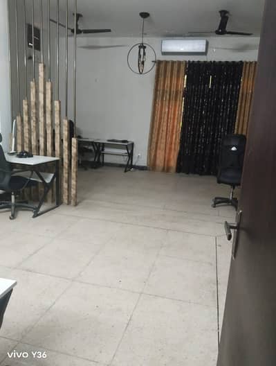 1 Kanal Single-Story House for Sale P Block, Model Town, Lahore
