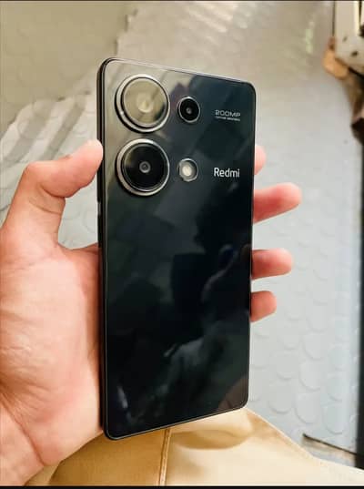 Xiaomi Redmi Note 13 Pro