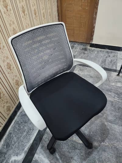 Office chair 2 months used only
