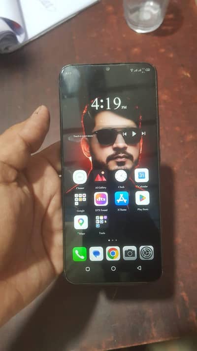 Infinix Hot 9 Play 4/64 and 6000mah battery 