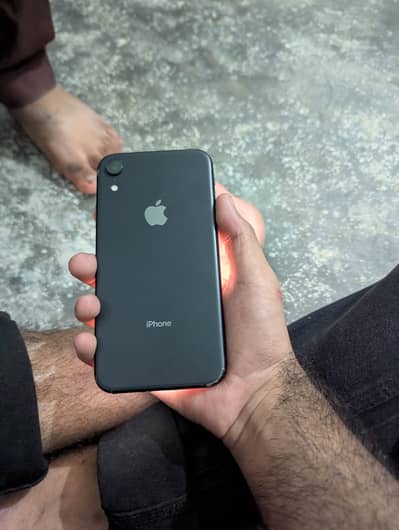 Apple iPhone XR