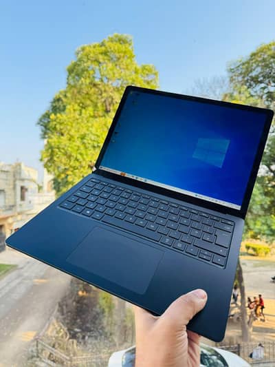 Microsoft Surface Laptop 4 Core i5 11th Gen 8GB RAM 256GB NVMe SSD