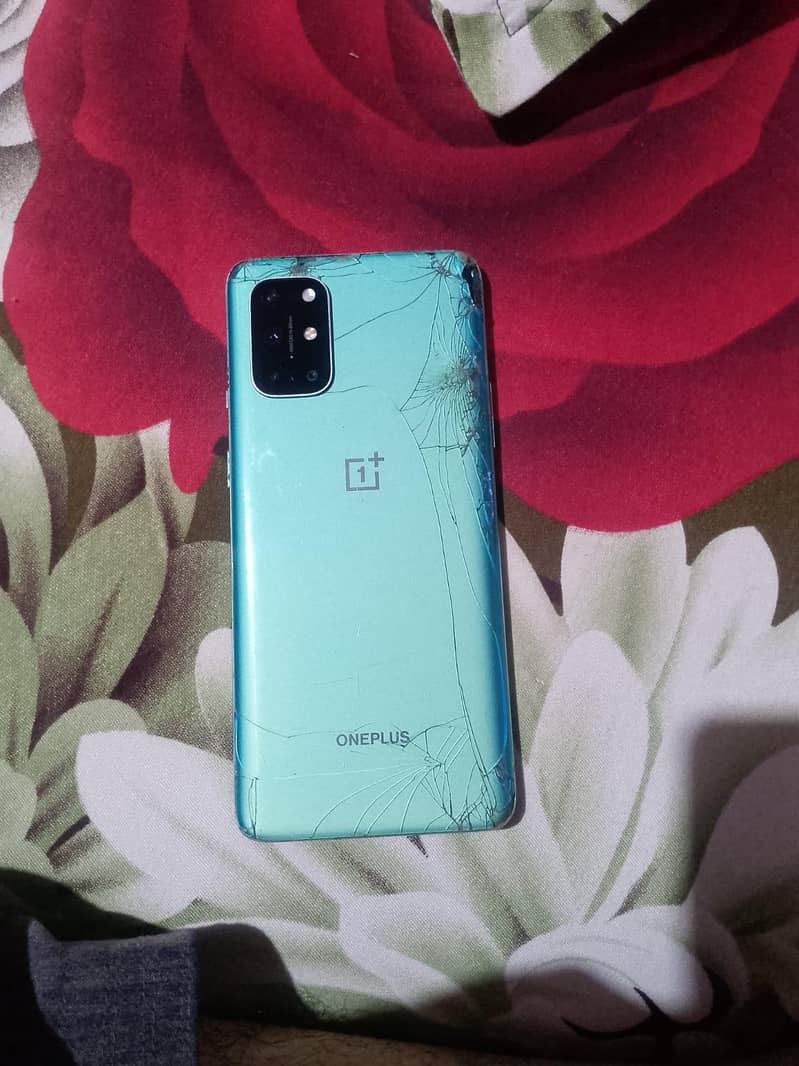 One Plus 8T 4