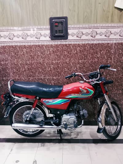 Honda cd 70 total original bike