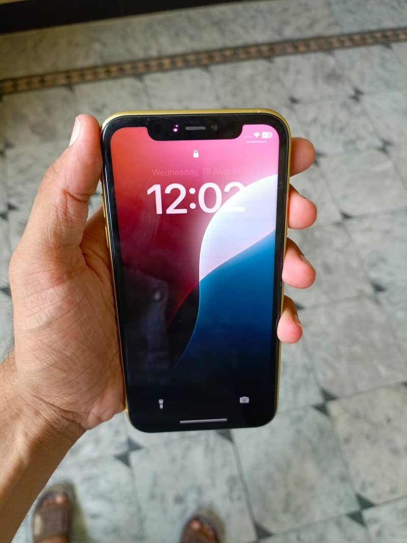 iphone 11JV 4