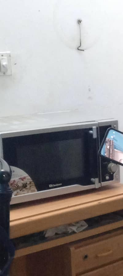 Dawlance oven condition used urgent sale