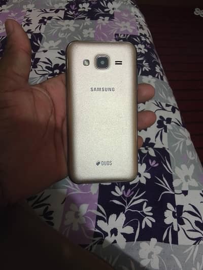 Samsung j2