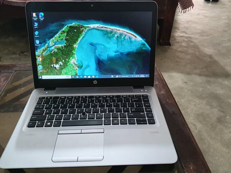HP i5, 6th generation 1