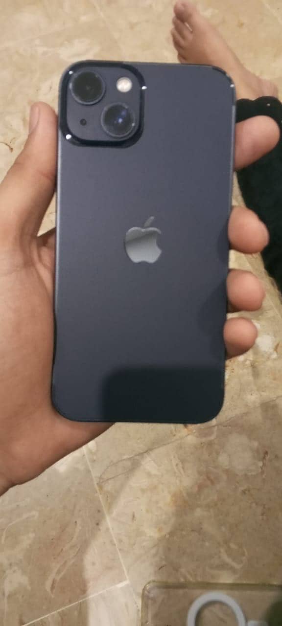 Apple iPhone 13 1