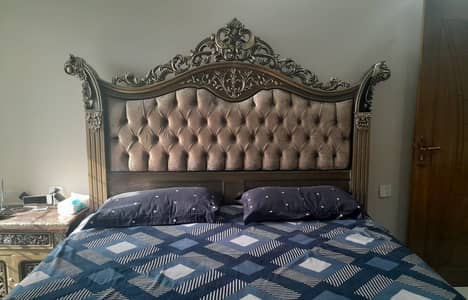 Bed Set+2 side table+dressing