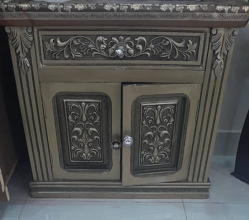 Bed Set+2 side table+dressing 5