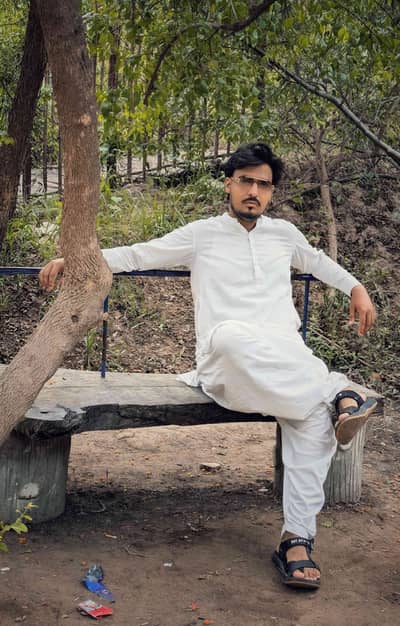 Jibran KHAN 