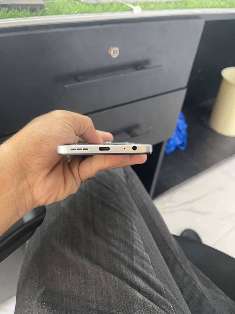 Tecno Spark 40 5