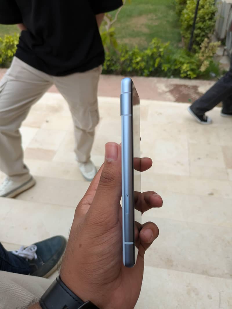 Google Pixel 7a 4