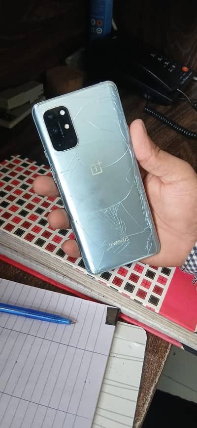 OnePlus 8t
