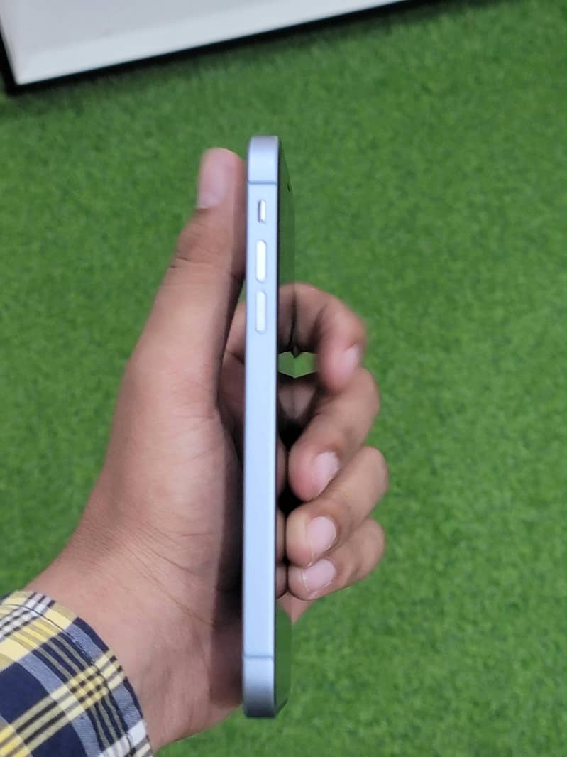 iPhone XR 2
