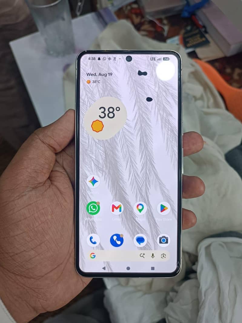 Google pixel 8 pro 6