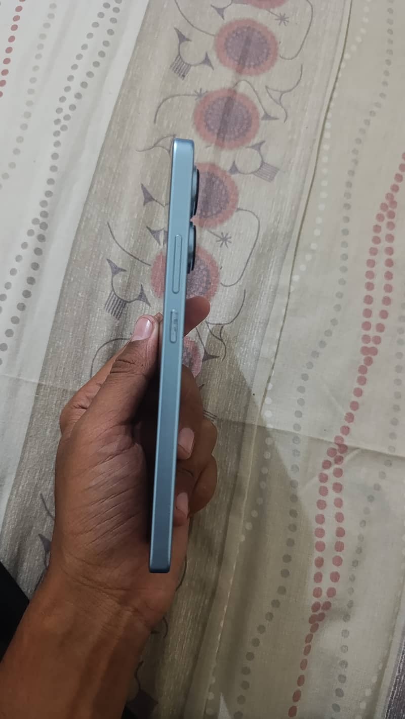 Xiaomi Redmi Note 13 4