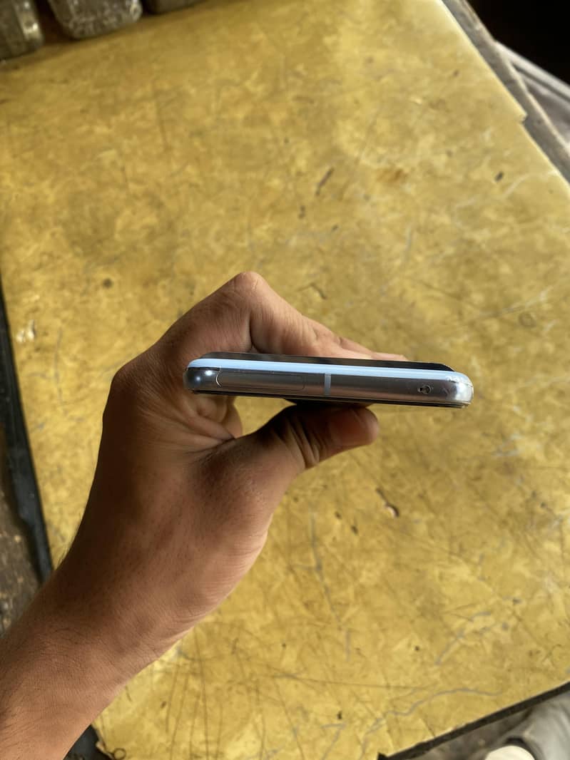 Google Pixel 8 Pro 5