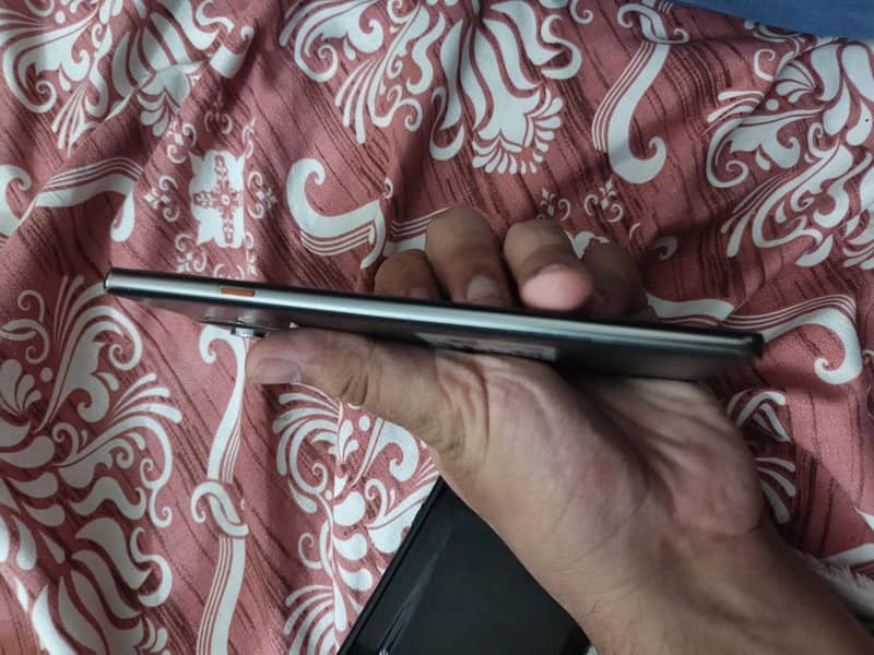 Tecno CAMON 40 Pro 2