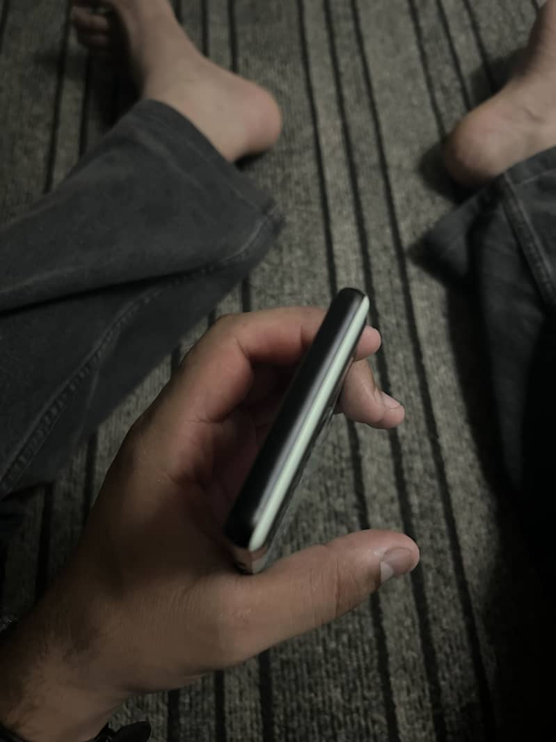Google Pixel 6a 4