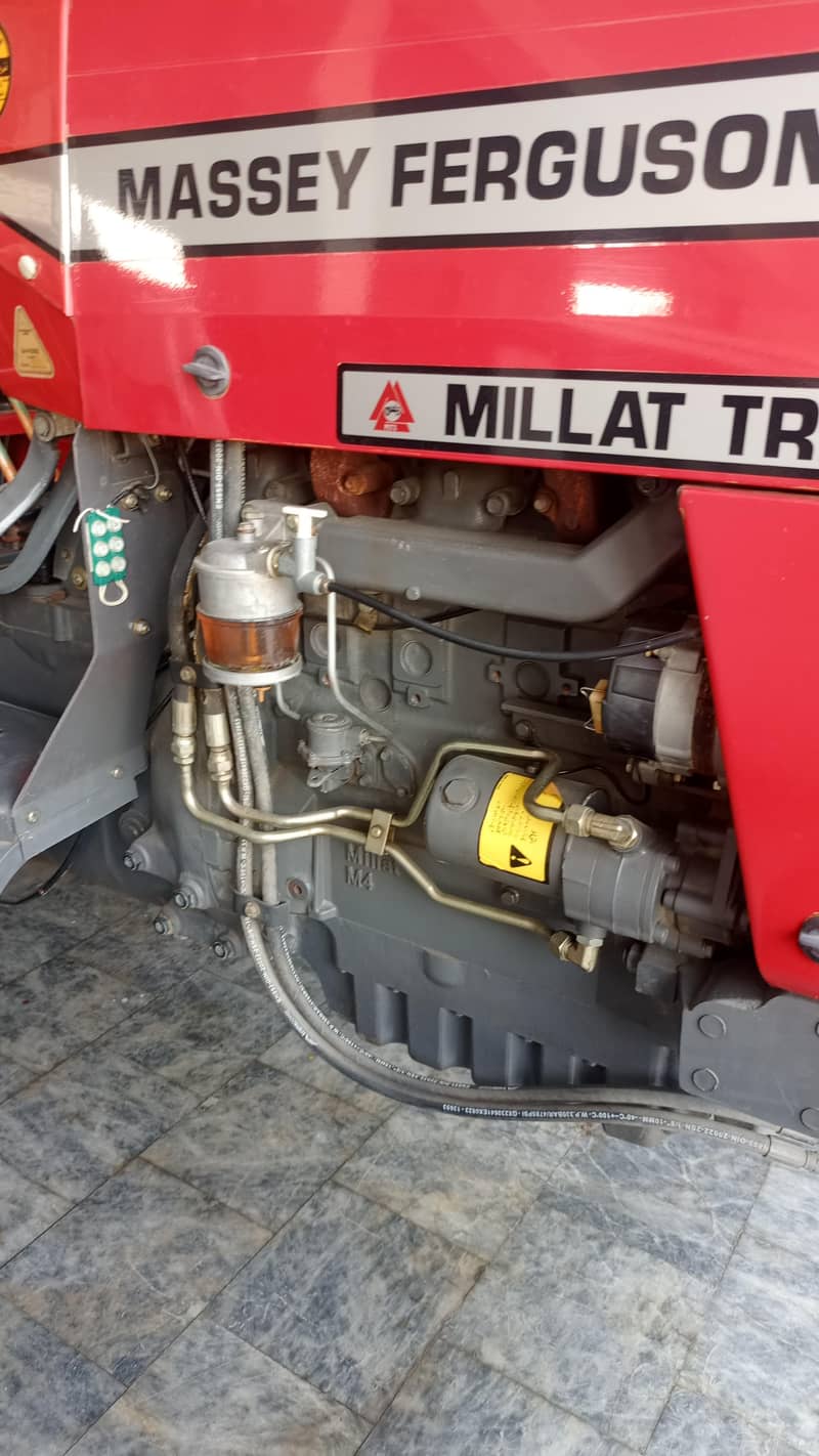 Massey 385 2