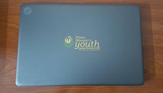 Primeminister scheme laptop with original charger