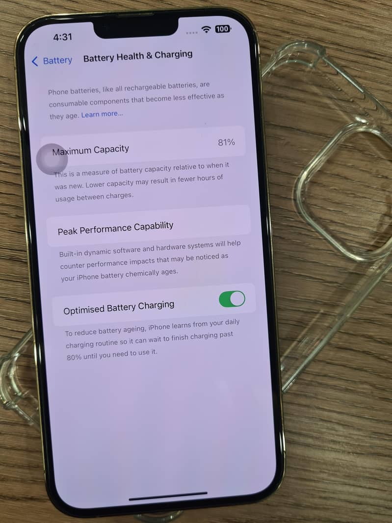 Apple iPhone 13 Pro Max 2
