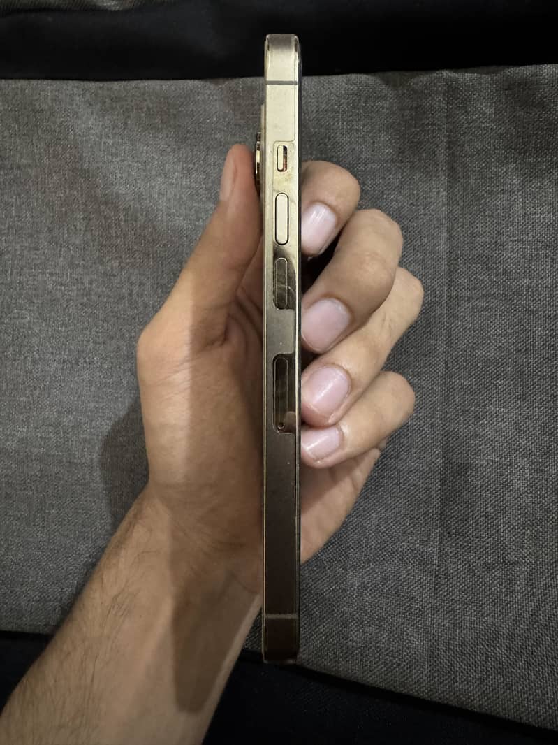 Apple iPhone 13 Pro 7