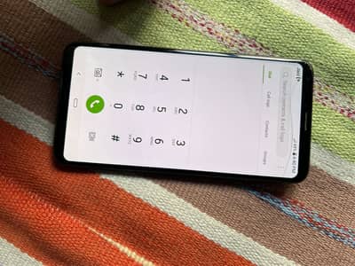 LG V30