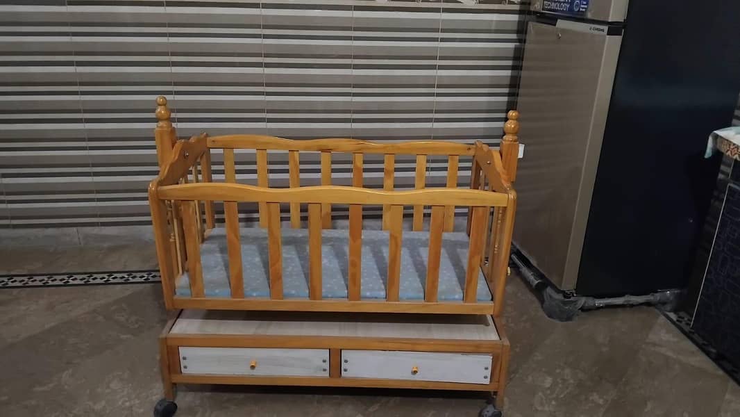 baby cot 3