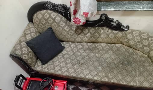 Classic 3 Seater Wooden Couch / Sofa for Sale - Peshawar