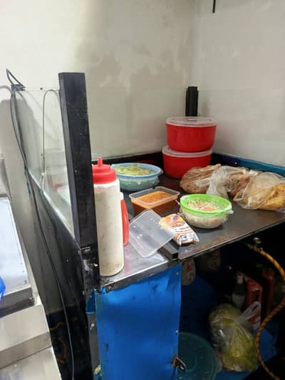 Running Fast food setup for Sale