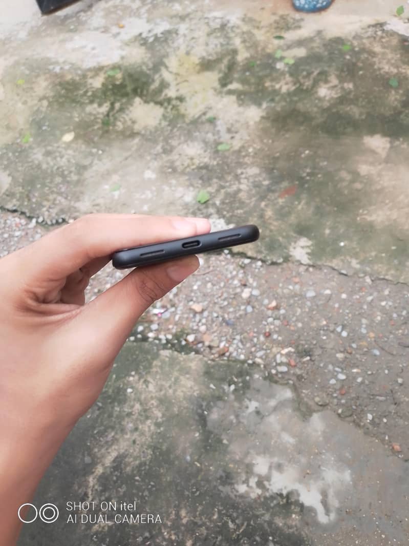 Google Pixel 4 9
