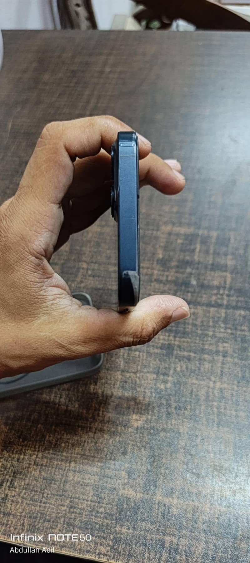 Apple iPhone 13 4