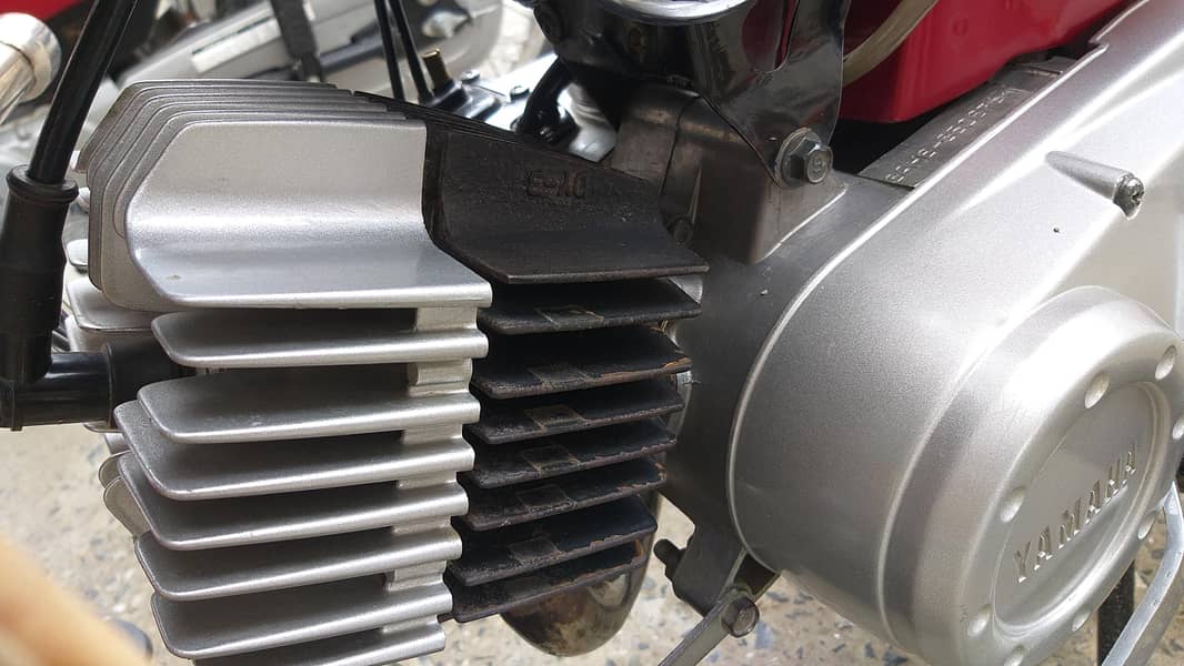 Yamaha 5