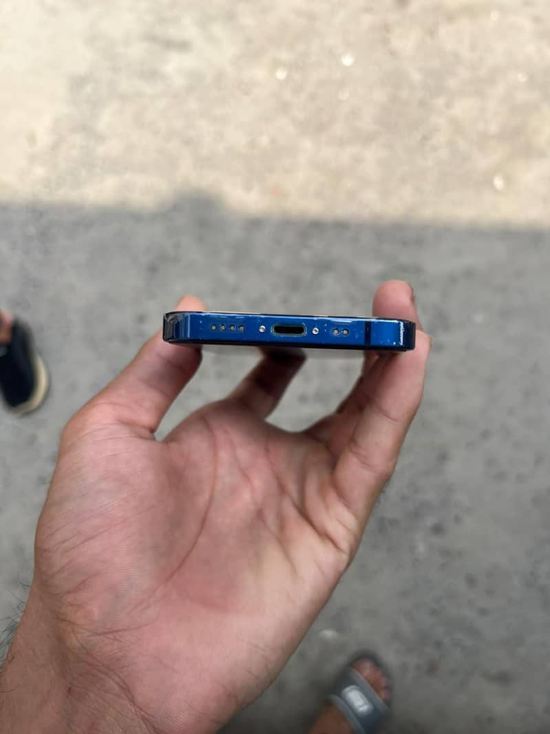 Apple iPhone 12 mini 5