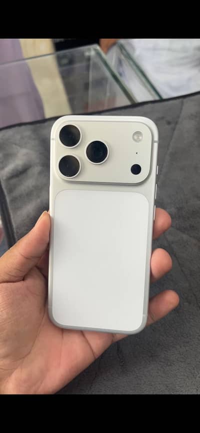 Apple iPhone 17 Pro