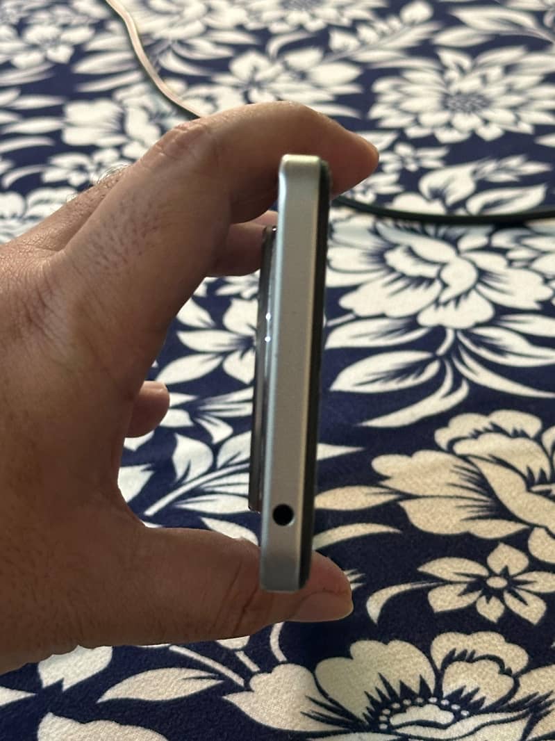 Xiaomi POCO C75 3