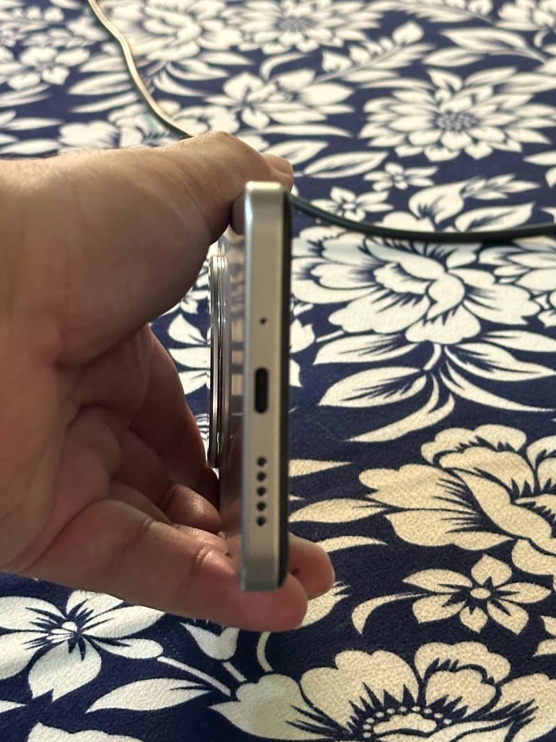 Xiaomi POCO C75 4