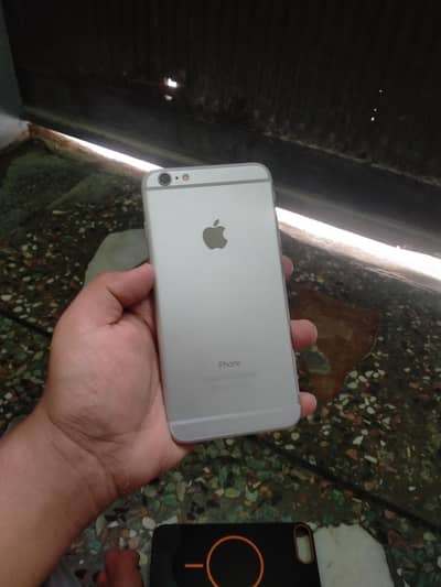 Apple iPhone 6S Plus