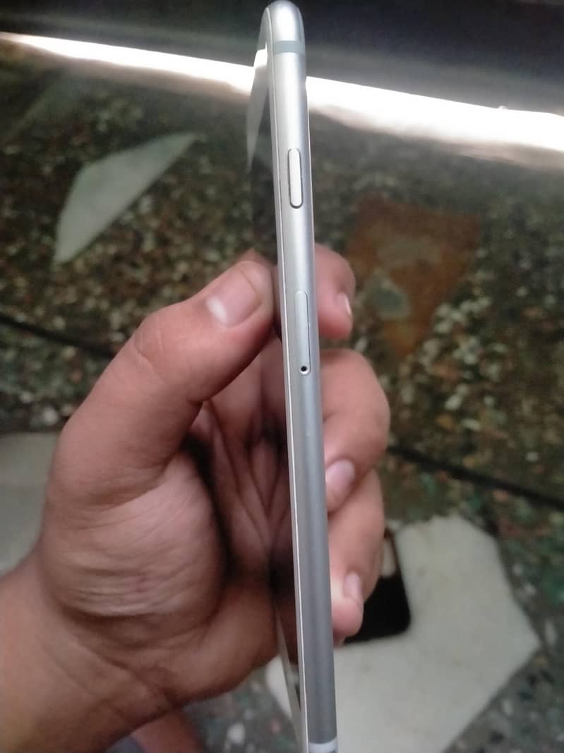 Apple iPhone 6S Plus 3