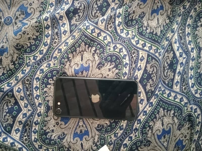 Apple iPhone SE 4
