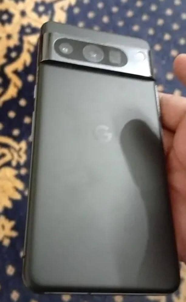 Google Pixel 8 Pro 4