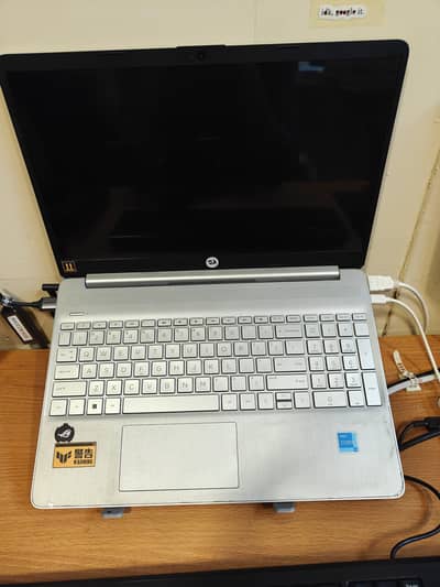Title: HP Laptop 15 – 12th Gen i3 / 16GB RAM / 512GB SSD