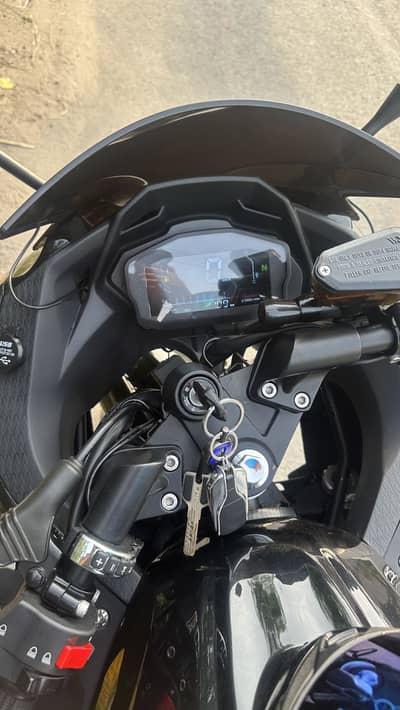 Kawasaki Replica. 400 cc Dual Cylinder 2026
