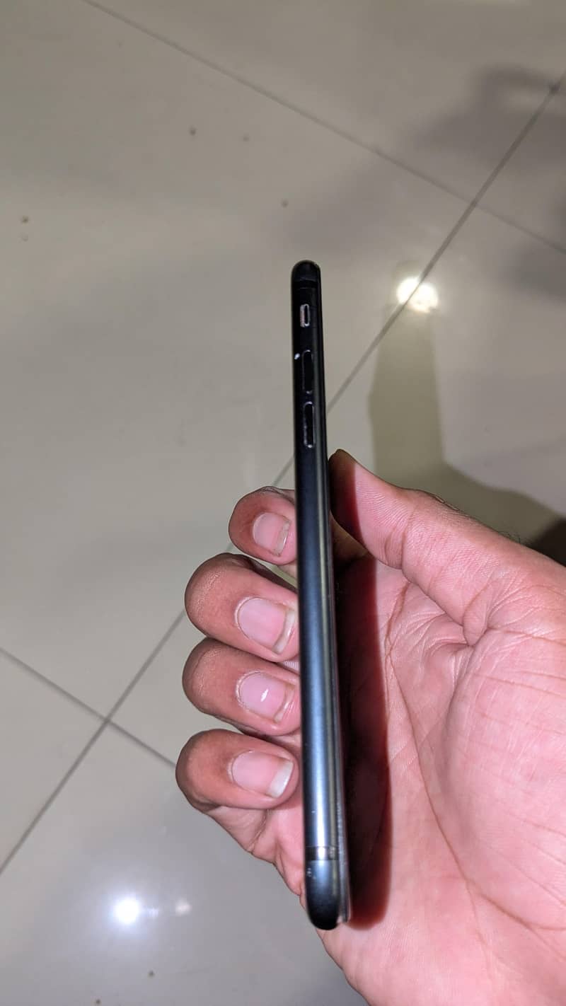Apple iPhone 7 5
