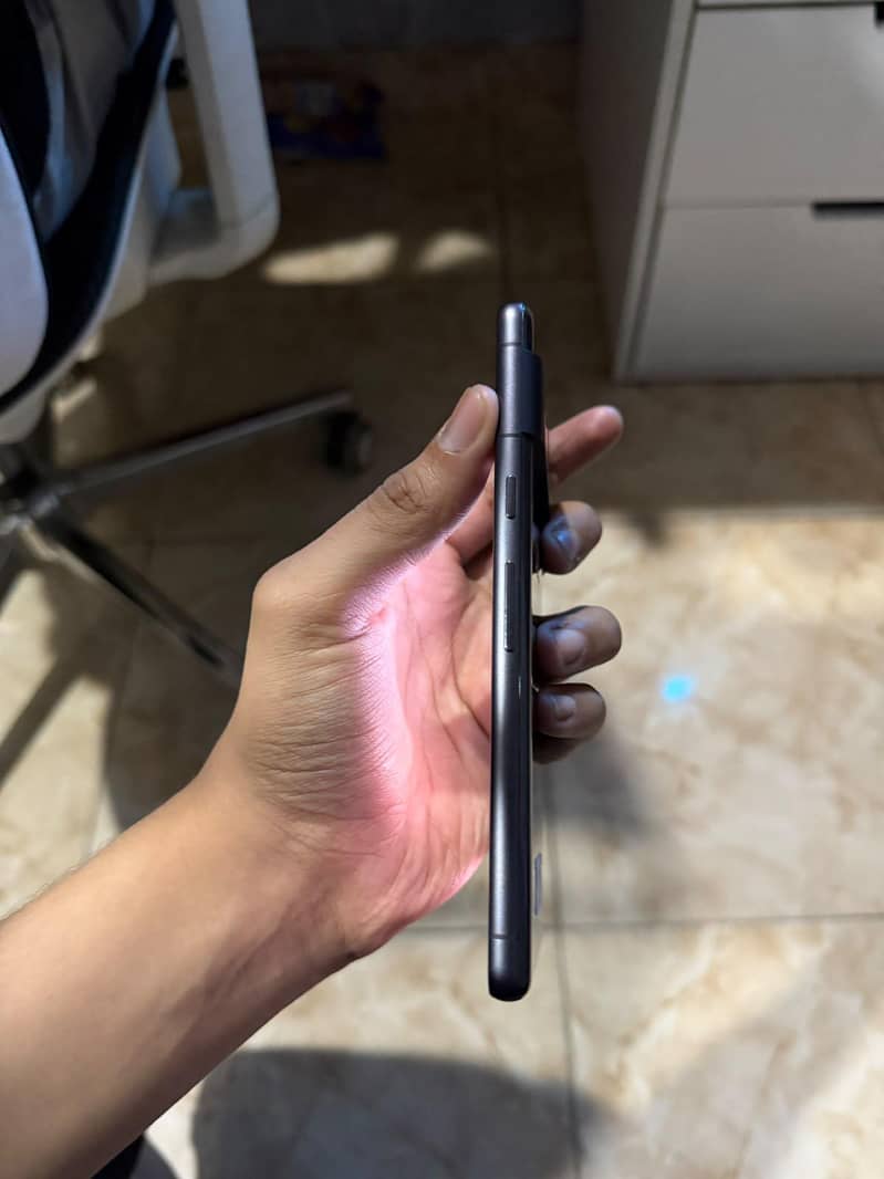 Google Pixel 7 6