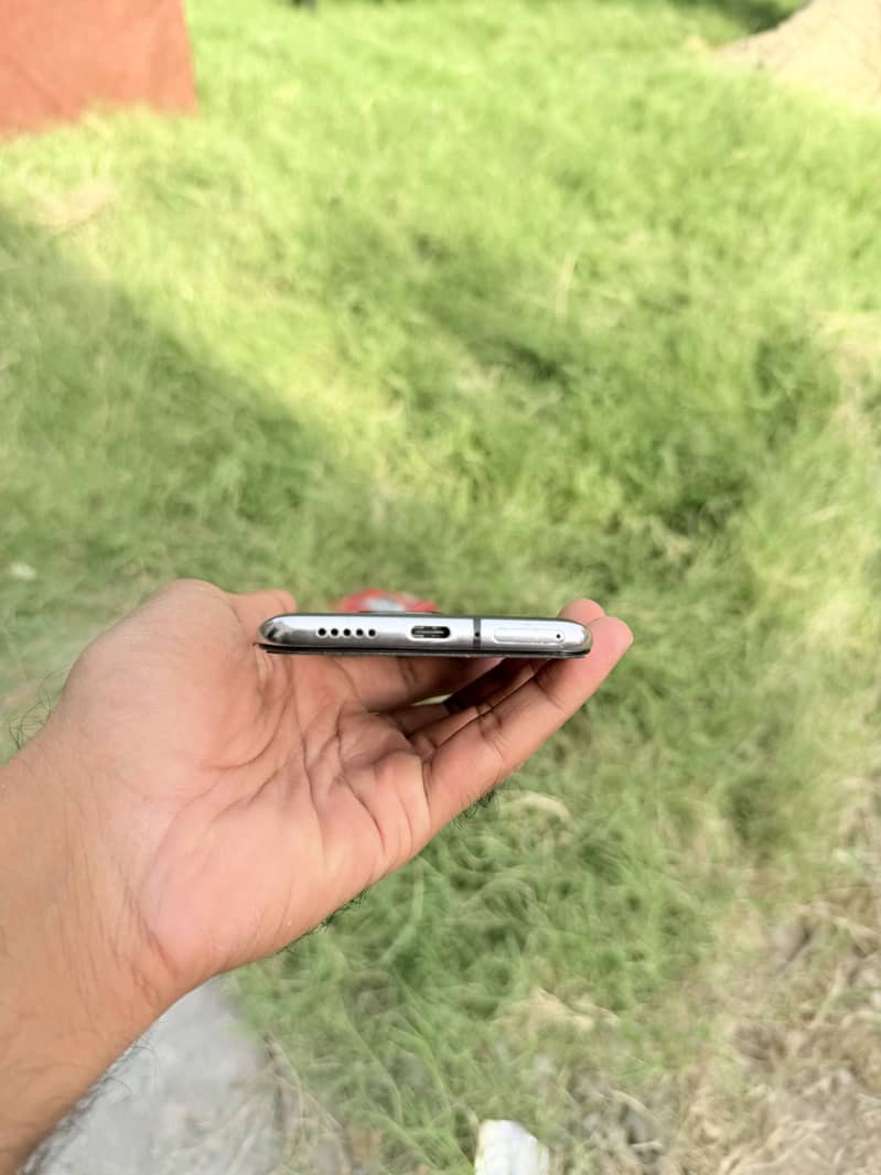 One Plus 7T 4