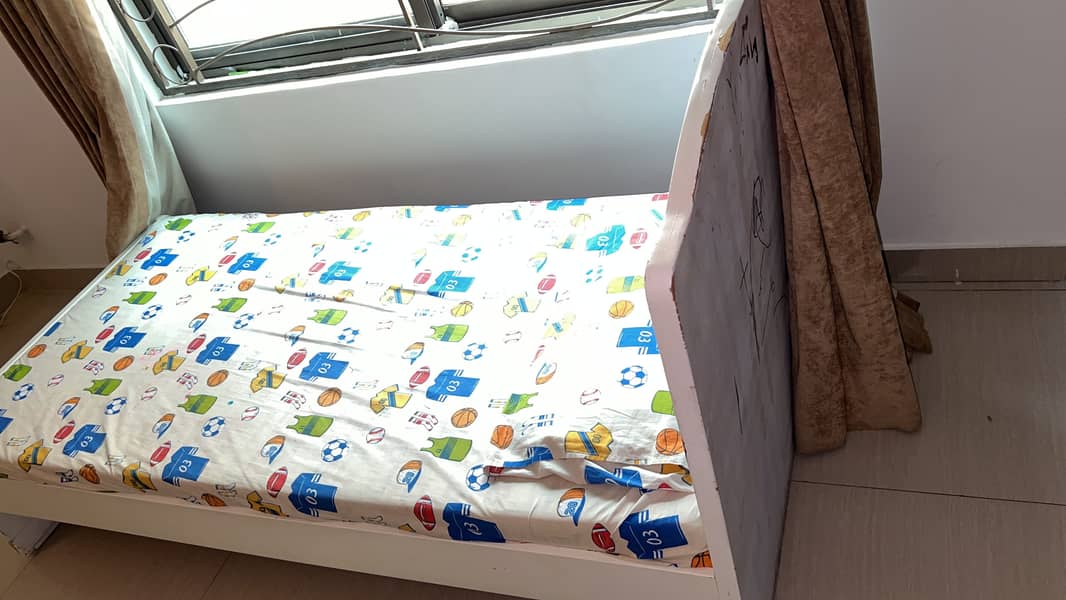 Kids bed 2